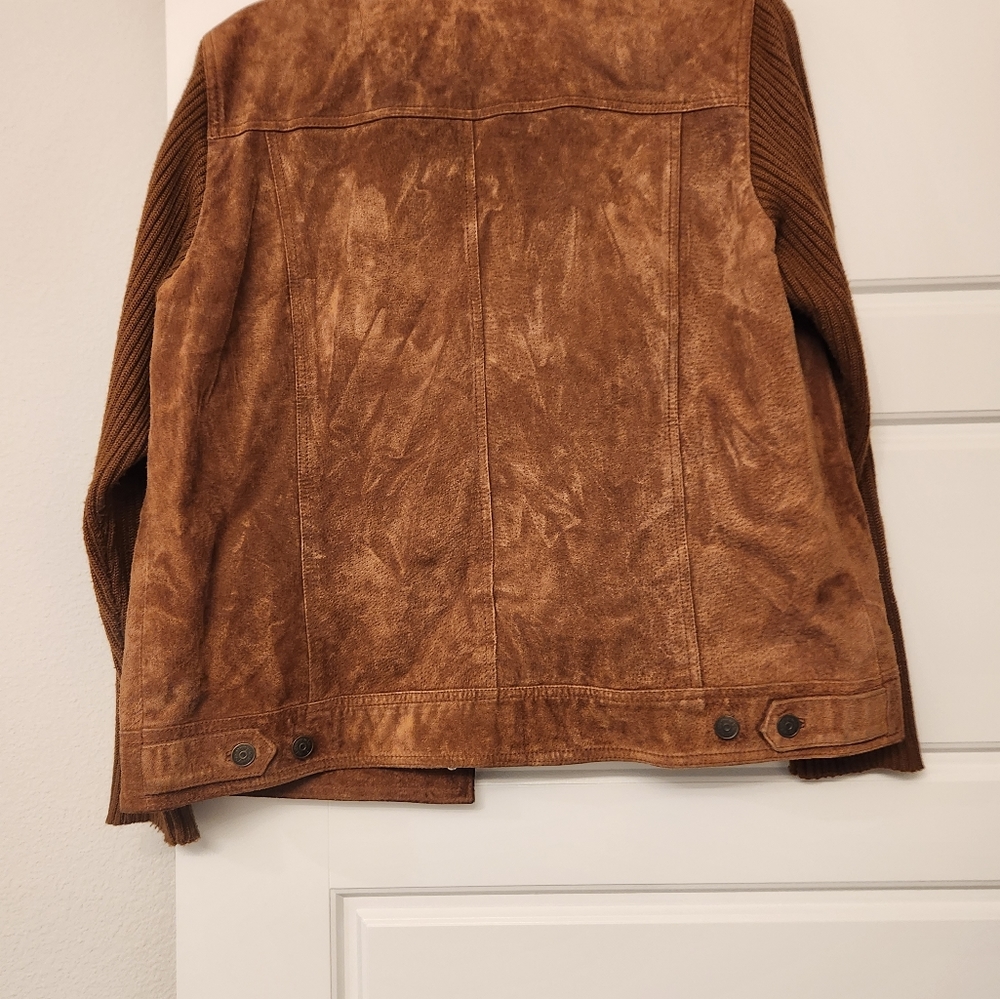 Jacket - Picture 3 of 6